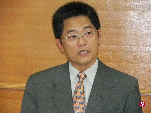 前台东县长黄健庭承认自己是郭台铭参选副手(互联网) 前台东县长黄健庭承认自己是郭台铭参选副手(互联网)