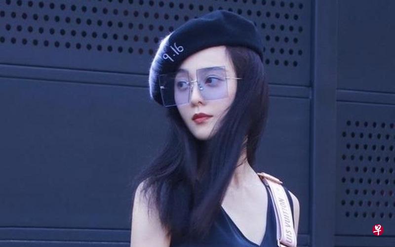 范冰冰代言微博才上传三小时便遭LV删除。(微博图) 范冰冰代言微博才上传三小时便遭LV删除。(微博图)