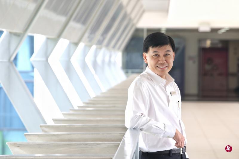 陈淮沁教授:不要自行中断服药或抗拒药物,以免引发严重后果,有疑问,应咨询医生的专业意见。 陈淮沁教授:不要自行中断服药或抗拒药物,以免引发严重后果,有疑问,应咨询医生的专业意见。