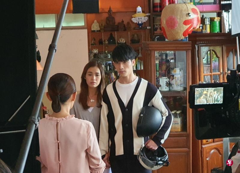 微电影环节检验新秀在镜头前的表现。(新传媒提供) 微电影环节检验新秀在镜头前的表现。(新传媒提供)