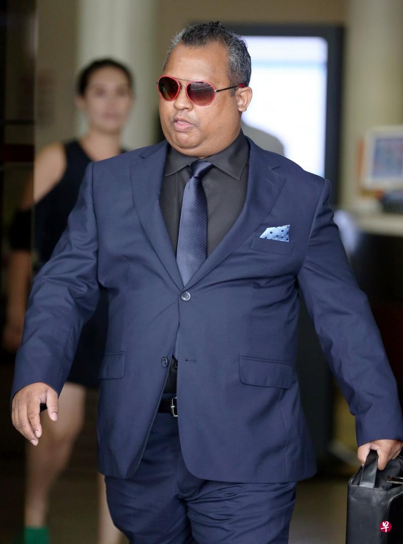 被告亚都拉曼已聘请代表律师。(海峡时报摄) 被告亚都拉曼已聘请代表律师。(海峡时报摄)