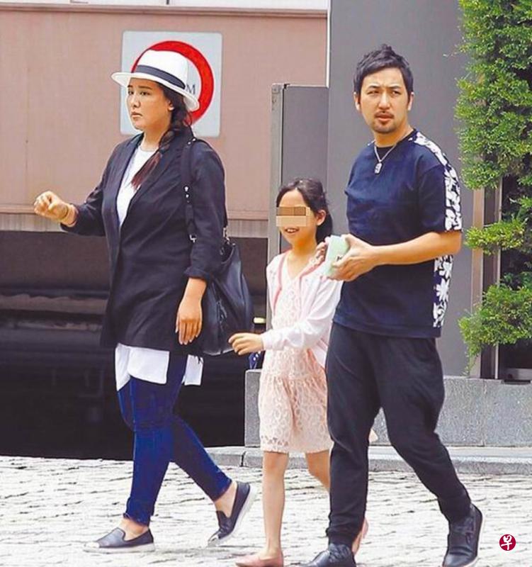 小祯(左)和李进良曾为了女儿努力修复关系,最终破局。(互联网) 小祯(左)和李进良曾为了女儿努力修复关系,最终破局。(互联网)