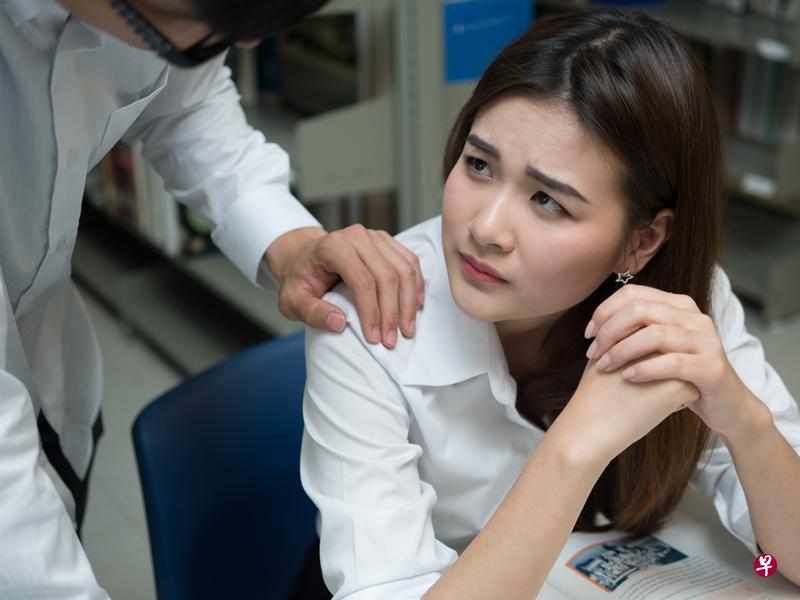 许多乳癌患者对化疗的副作用感到担心,但对于多数患者,这是必要的疗程。(档案照) 许多乳癌患者对化疗的副作用感到担心,但对于多数患者,这是必要的疗程。(档案照)