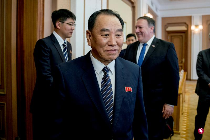 金英哲警告,美国若忽视朝鲜领袖金正恩与美国总统特朗普“亲密的私人关系”今年年底的期限,朝美关系可能“出轨”。(路透社档案照片) 金英哲警告,美国若忽视朝鲜领袖金正恩与美国总统特朗普“亲密的私人关系”今年年底的期限,朝美关系可能“出轨”。(路透社档案照片)