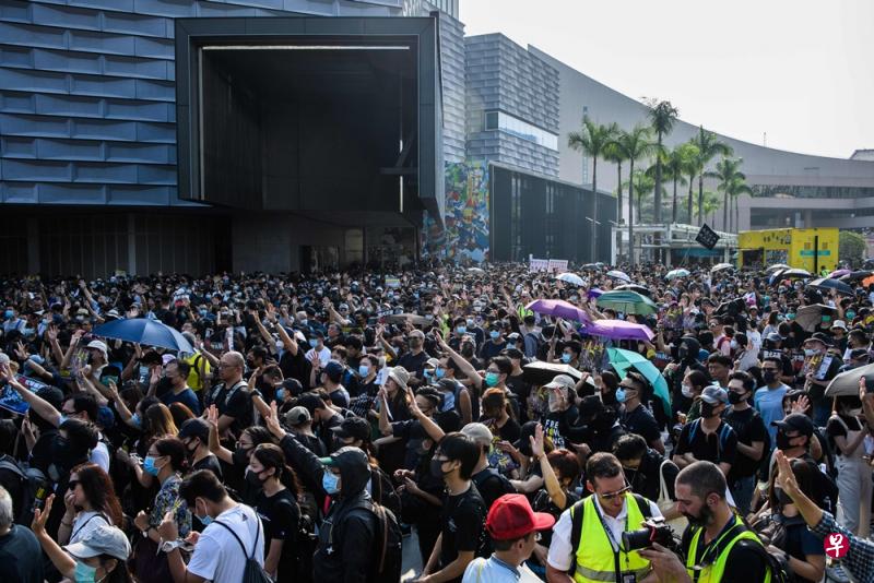 美国国会众议院于10月15日全体一致同意,通过了《香港人权与民主法案》。(法新社) 美国国会众议院于10月15日全体一致同意,通过了《香港人权与民主法案》。(法新社)