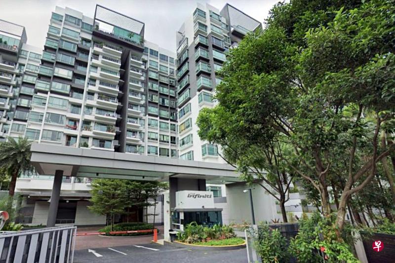 公寓单位外的一个鞋柜引来住户与管理委员会对簿公堂。 公寓单位外的一个鞋柜引来住户与管理委员会对簿公堂。