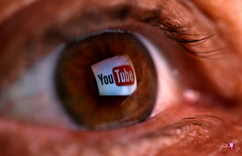 调查显示,YouTube是美国8到12岁儿童最常浏览的平台,虽然YouTube专为13岁以下人群开发了“YouTube儿童”网站,但只有23%儿童表示会浏览儿童版YouTube。(路透社) 调查显示,YouTube是美国8到12岁儿童最常浏览的平台,虽然YouTube专为13岁以下人群开发了“YouTube儿童”网站,但只有23%儿童表示会浏览儿童版YouTube。(路透社)