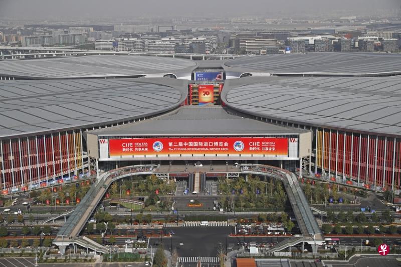 第二届中国国际进口博览会将于11月5日至10日在国家会展中心(上海)举办。(中新社) 第二届中国国际进口博览会将于11月5日至10日在国家会展中心(上海)举办。(中新社)