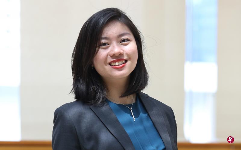 就读义安理工学院心理学系的陈佩仪,今年初到泰国曼谷一家起步公司实习四个月。(林明顺摄) 就读义安理工学院心理学系的陈佩仪,今年初到泰国曼谷一家起步公司实习四个月。(林明顺摄)