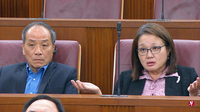 阿裕尼—后港市镇理事会将在下次会议上,投票决定是否要求工人党议员刘程强和林瑞莲回避市镇会财政事务。(gov.sg截图) 阿裕尼—后港市镇理事会将在下次会议上,投票决定是否要求工人党议员刘程强和林瑞莲回避市镇会财政事务。(gov.sg截图)
