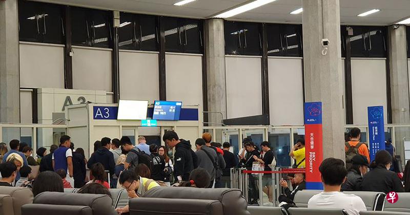 酷航一趟从台北飞往本地的航班延迟了近19个小时,共149名乘客受影响。(互联网) 酷航一趟从台北飞往本地的航班延迟了近19个小时,共149名乘客受影响。(互联网)