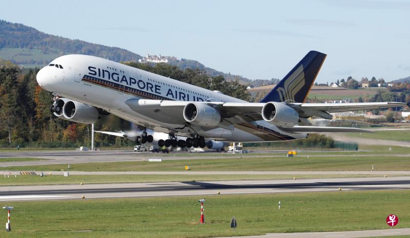 全球最佳20大航空公司:去年摘冠的新加坡航空滑落至第二位,但获得了“最佳头等舱”。(路透社) 全球最佳20大航空公司:去年摘冠的新加坡航空滑落至第二位,但获得了“最佳头等舱”。(路透社)