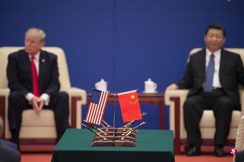 中美贸易战持续将近一年多,已导致全球经济增长放慢,而原本有望在11月底达成的首阶段协议,也延至明年才可能完成。(法新社) 中美贸易战持续将近一年多,已导致全球经济增长放慢,而原本有望在11月底达成的首阶段协议,也延至明年才可能完成。(法新社)