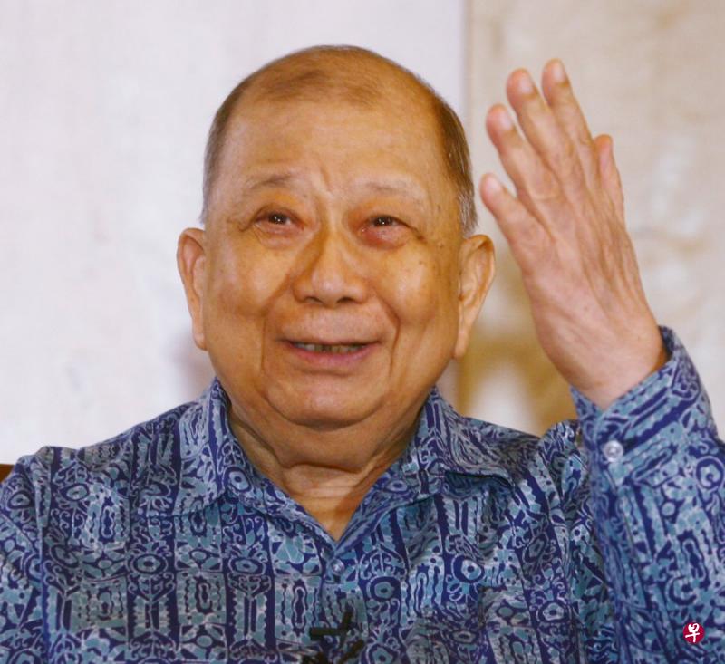 前马共总书记陈平的骨灰已经撒在霹雳的山林与大海,完成他生前渴望“回家”的遗愿。(东方日报) 前马共总书记陈平的骨灰已经撒在霹雳的山林与大海,完成他生前渴望“回家”的遗愿。(东方日报)