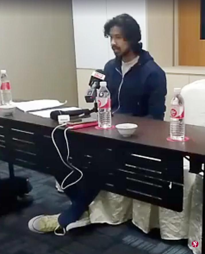 安华的前助理研究员莫哈末尤索夫召开记者声称,自己在去年10月份,安华参选的波德申补选期间,遭安华鸡奸。(互联网) 安华的前助理研究员莫哈末尤索夫召开记者声称,自己在去年10月份,安华参选的波德申补选期间,遭安华鸡奸。(互联网)