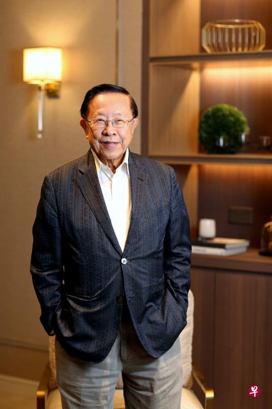 ←高希均:再忙也要读书,收入再少也要买书,住处再挤也要藏书,交情再浅也要送书。 ←高希均:再忙也要读书,收入再少也要买书,住处再挤也要藏书,交情再浅也要送书。