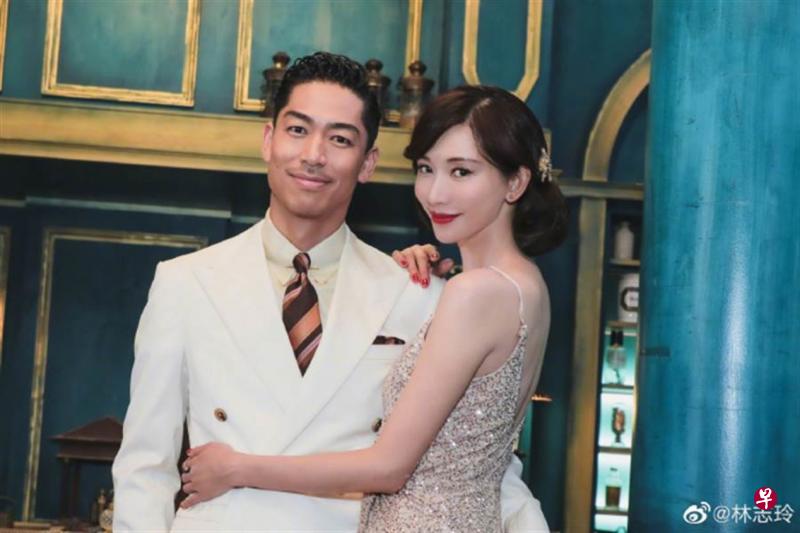 林志玲(右)与黑泽良平婚后将第一次“回娘家”。(互联网) 林志玲(右)与黑泽良平婚后将第一次“回娘家”。(互联网)