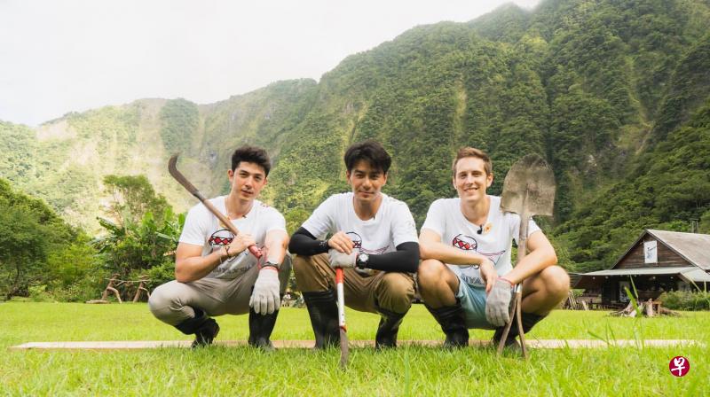 舞阳(图左起)、郭彦均、贾斯汀三人组合热闹欢乐,让节目增添活力。(互联网) 舞阳(图左起)、郭彦均、贾斯汀三人组合热闹欢乐,让节目增添活力。(互联网)