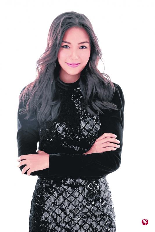 芳榕去年大学毕业后,正式签约新传媒成为艺人。(新传媒提供) 芳榕去年大学毕业后,正式签约新传媒成为艺人。(新传媒提供)