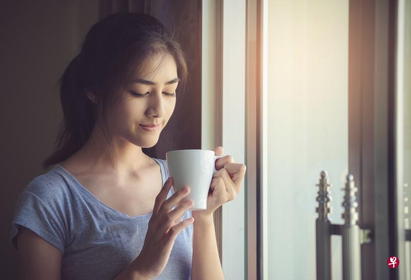 自我照顾的方式之一：好好休息，享受me-time。（iStock图片）