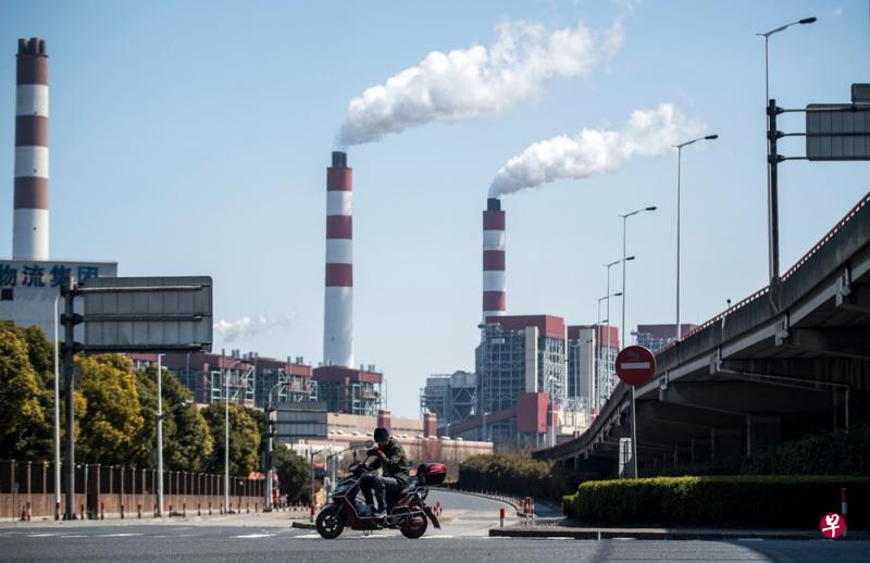 作者认为,亚细安清洁能源种类繁多,风能、太阳能、地热能等储备丰富,发展清洁能源具备天然优势,中国-亚细安绿色能源领域合作潜力巨大。(法新社) 作者认为,亚细安清洁能源种类繁多,风能、太阳能、地热能等储备丰富,发展清洁能源具备天然优势,中国-亚细安绿色能源领域合作潜力巨大。(法新社)