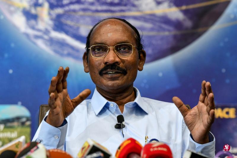 印度空间研究组织负责人西万说,“月船三号”的任务中将有一个着陆器和一个漫游车。(法新社) 印度空间研究组织负责人西万说,“月船三号”的任务中将有一个着陆器和一个漫游车。(法新社)