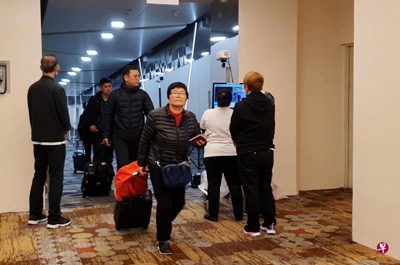 樟宜机场昨起采取防范措施,凡从中国武汉抵新的乘客都须接受体温检测,防止当地肺炎疫情传入我国。(取自基础建设统筹部长兼交通部长许文远面簿) 樟宜机场昨起采取防范措施,凡从中国武汉抵新的乘客都须接受体温检测,防止当地肺炎疫情传入我国。(取自基础建设统筹部长兼交通部长许文远面簿)