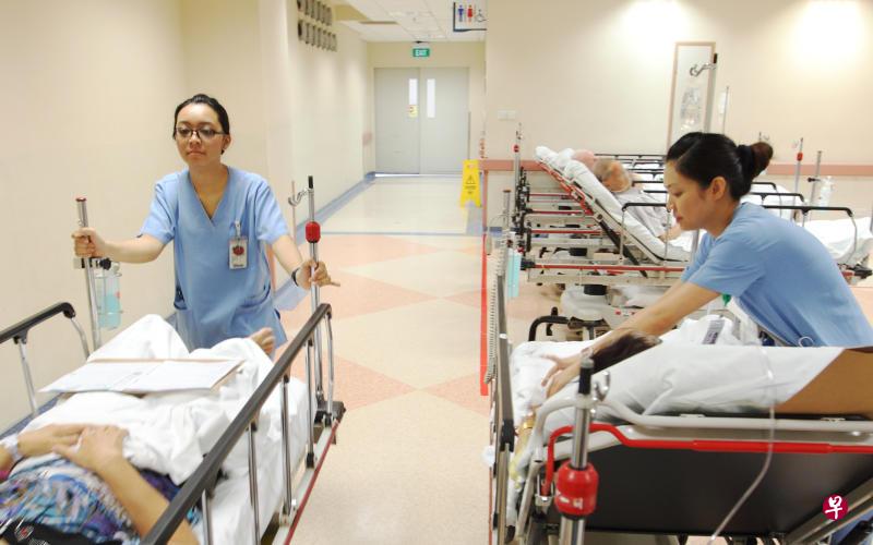 作者认为,今天医疗费的不断上涨,导致医保索赔的金额一再升高,应当找出其问题所在,然后进行有效的监督管制。(档案照片) 作者认为,今天医疗费的不断上涨,导致医保索赔的金额一再升高,应当找出其问题所在,然后进行有效的监督管制。(档案照片)