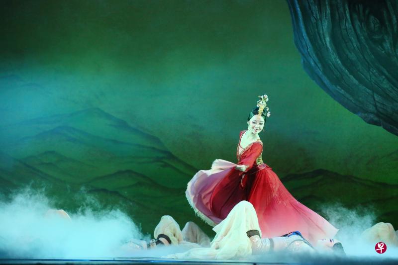 张羽琪认为王昭君是一个有真情实感的中华女子。(主办单位提供剧照) 张羽琪认为王昭君是一个有真情实感的中华女子。(主办单位提供剧照)