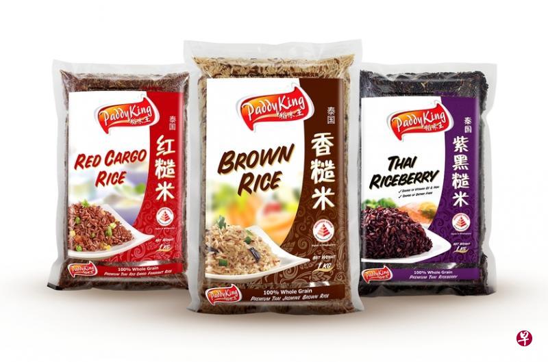 稻米王采用优质茉莉香米(Hom Mali)品种,有香糙米、红糙米、紫黑糙米三种不同产品。 稻米王采用优质茉莉香米(Hom Mali)品种,有香糙米、红糙米、紫黑糙米三种不同产品。