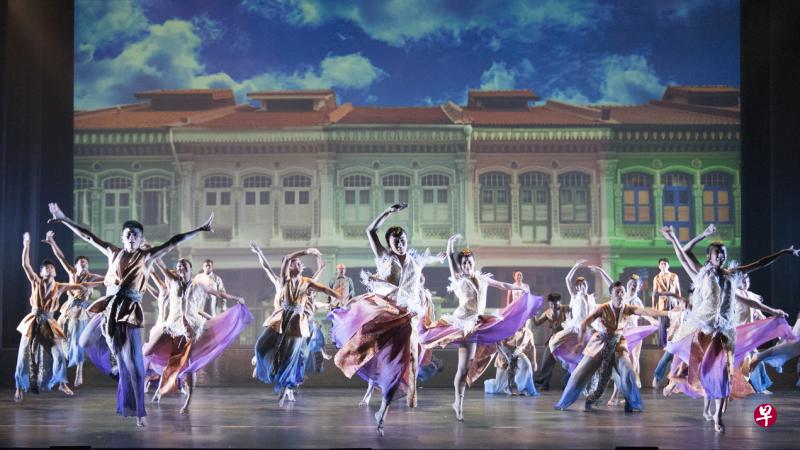 《忆向狮城》舞剧华丽演绎狮城传说。(聚舞坊提供) 《忆向狮城》舞剧华丽演绎狮城传说。(聚舞坊提供)