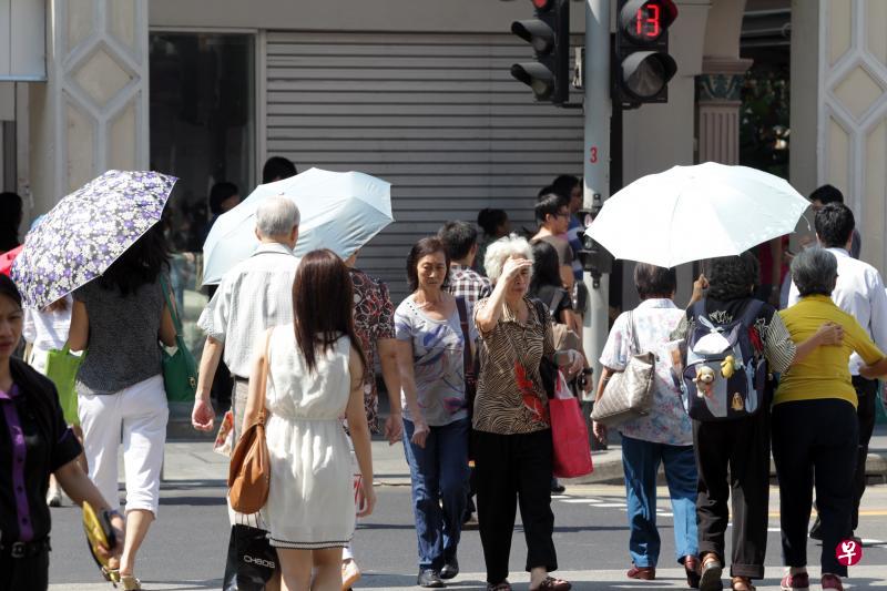 2010年至2019年的平均气温为27.94摄氏度,是我国自1929年有气温记录以来最热的10年。(档案照片) 2010年至2019年的平均气温为27.94摄氏度,是我国自1929年有气温记录以来最热的10年。(档案照片)