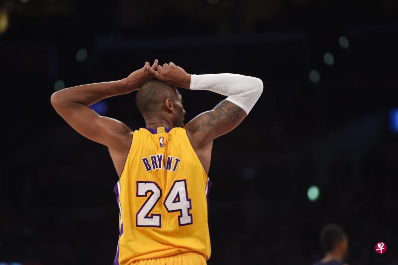 永别了决不放弃的终极斗士,爱家的慈父,布赖恩特。(法新社) 永别了决不放弃的终极斗士,爱家的慈父,布赖恩特。(法新社)