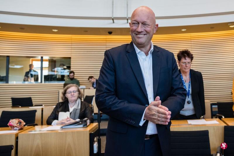 德国自由民主党人克梅里希5日击败对手,当选图林根州总理。(法新社) 德国自由民主党人克梅里希5日击败对手,当选图林根州总理。(法新社)