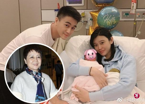 奚梦瑶(右)为赌王儿子何猷君生下儿子,获婆婆梁安琪(圆图)赠送一栋豪宅。(互联网) 奚梦瑶(右)为赌王儿子何猷君生下儿子,获婆婆梁安琪(圆图)赠送一栋豪宅。(互联网)