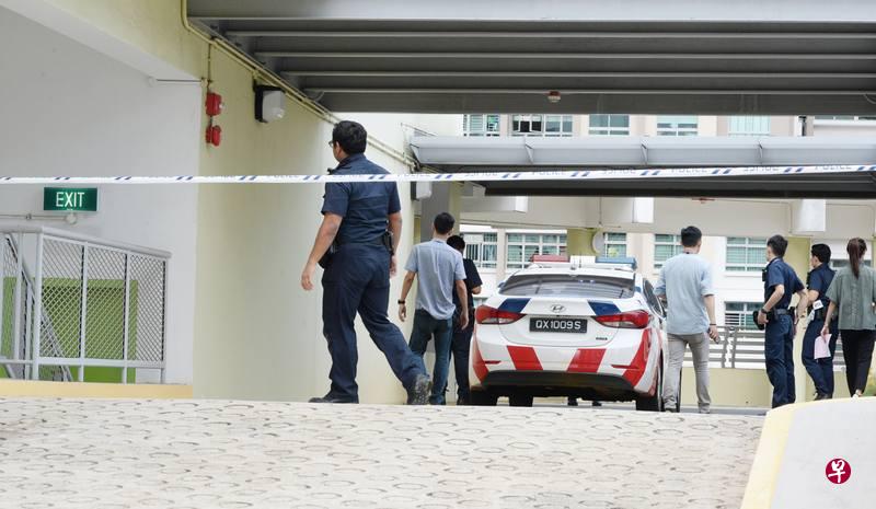 警方封锁现场4小时调查。 警方封锁现场4小时调查。