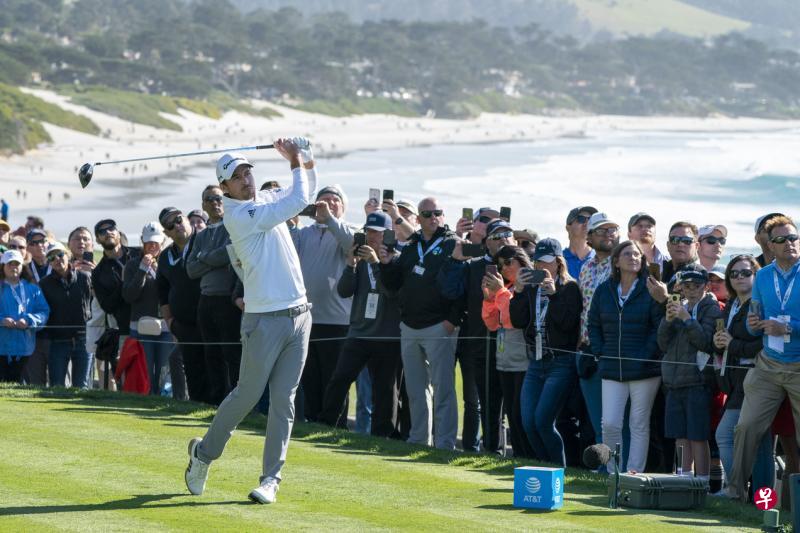 泰勒成功在风景如画的圆石滩球场称王。(今日美国) 泰勒成功在风景如画的圆石滩球场称王。(今日美国)