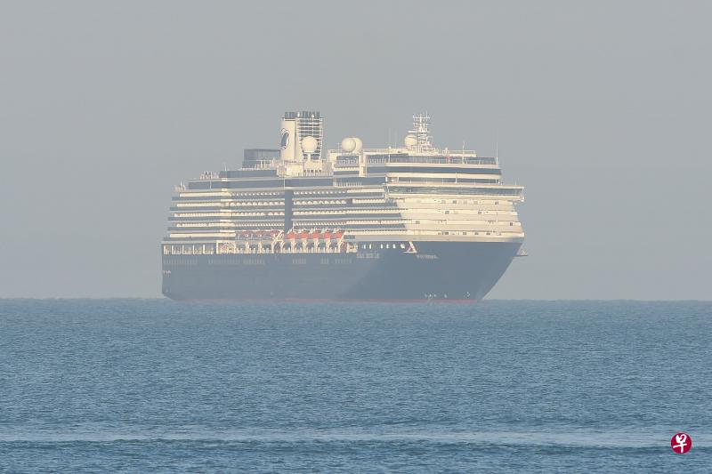 威士特丹号今天已抵达柬埔寨的西哈努克港。(法新社) 威士特丹号今天已抵达柬埔寨的西哈努克港。(法新社)