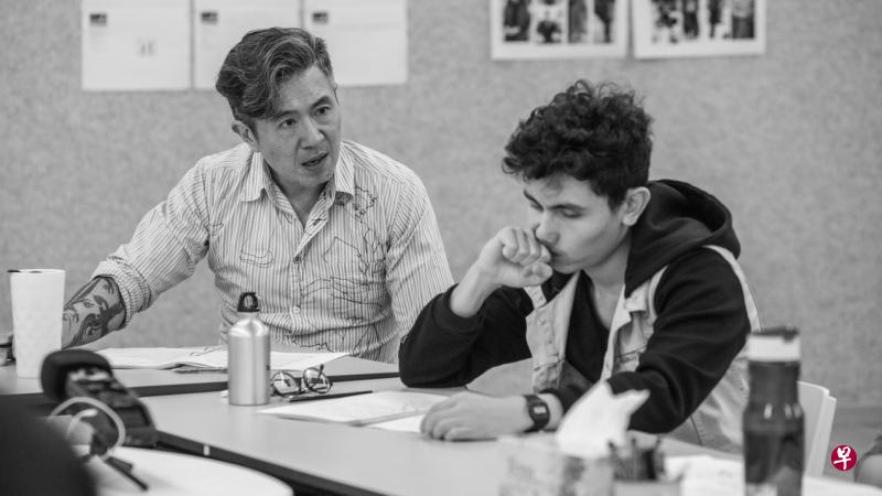 ←彭耀顺(左)将与大儿子同台演出。(彭魔提供) ←彭耀顺(左)将与大儿子同台演出。(彭魔提供)