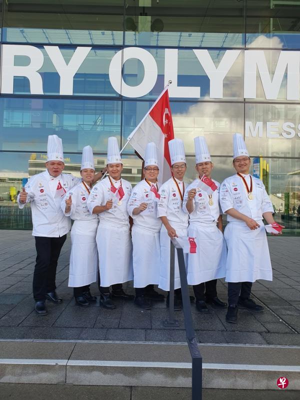 新加坡烹饪国家队出征德国参加2020年烹饪奥林匹克大赛,全场排名第四。(受访者提供) 新加坡烹饪国家队出征德国参加2020年烹饪奥林匹克大赛,全场排名第四。(受访者提供)