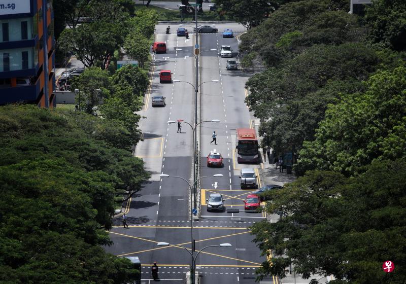 2017年至2019年间,约有40起致命车祸涉及违例过马路的年长者。(林泽锐摄) 2017年至2019年间,约有40起致命车祸涉及违例过马路的年长者。(林泽锐摄)