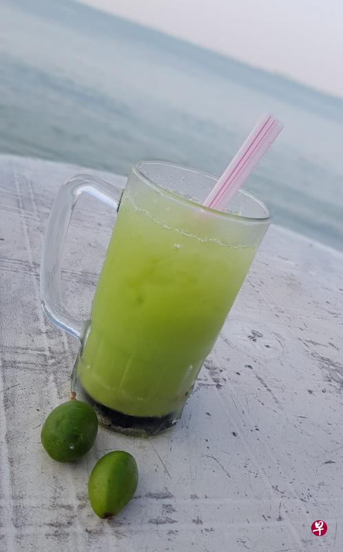 酸甜可口，清凉鲜美的安巴拉果汁。