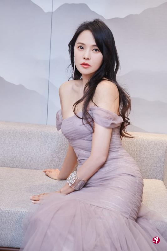 每次遭受网络霸凌，伊能静总是第一时间站出来维护自己和家人。（受访者提供 ）
