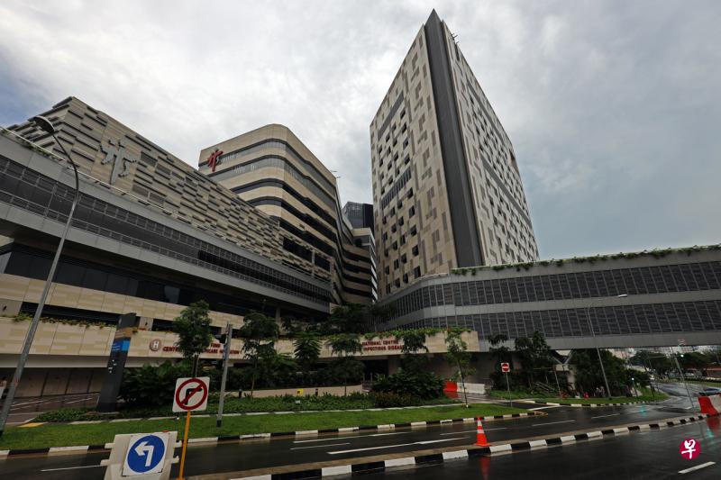 本地星期天有多425人出院,创单日新高。(档案照片)
本地星期天有多425人出院,创单日新高。(档案照片)