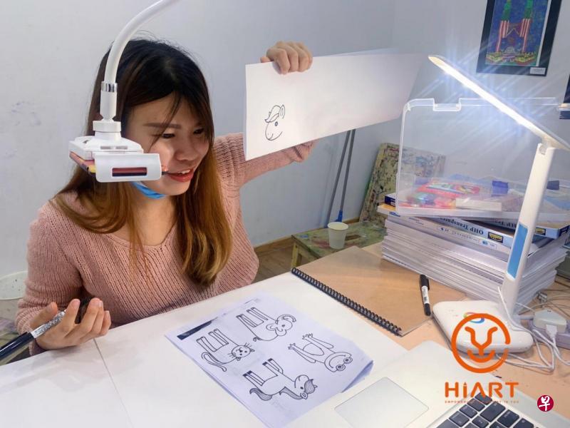 网上学画画,还能吸收综合类知识,开拓小朋友的视野。(受访者提供) 网上学画画,还能吸收综合类知识,开拓小朋友的视野。(受访者提供)