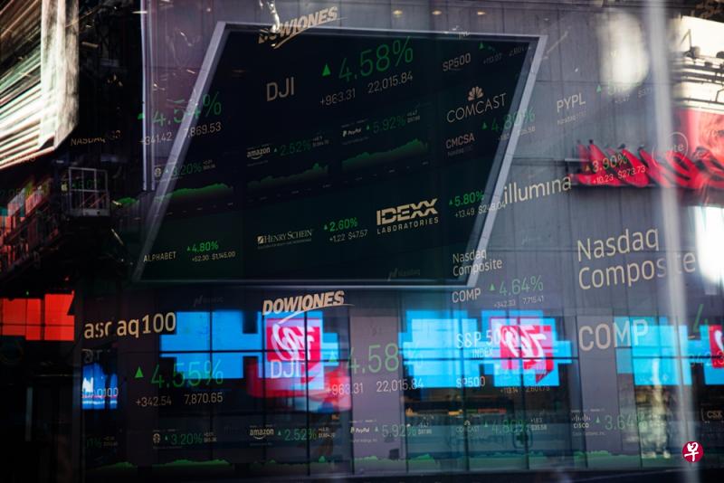 2019冠状病毒全球大流行迅速蔓延成为人类共同面对的问题,各国领袖已启动战时状态,以对抗疫情和经济衰退。(彭博社) 2019冠状病毒全球大流行迅速蔓延成为人类共同面对的问题,各国领袖已启动战时状态,以对抗疫情和经济衰退。(彭博社)