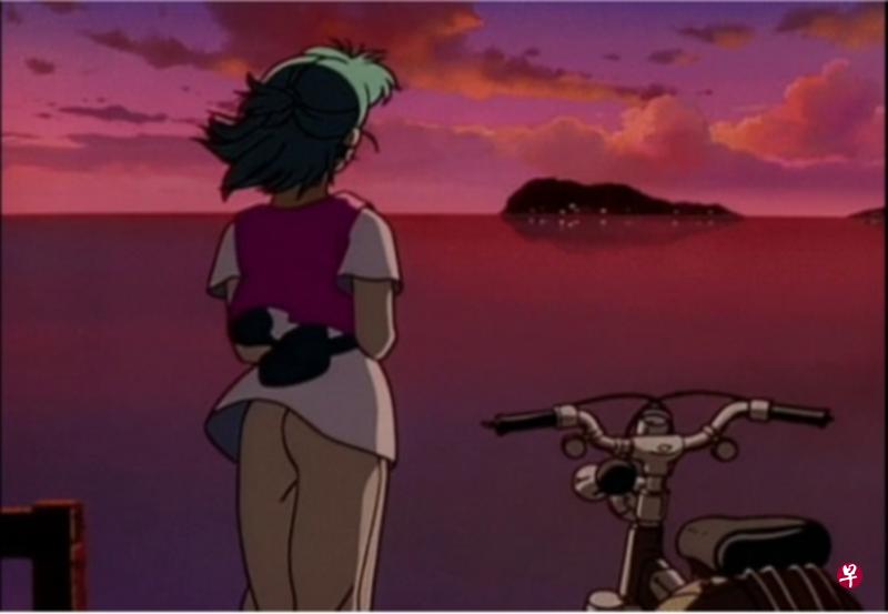 阿尔法遥望久被海洋淹没的废墟,静观水中的老路灯一一亮起。(剧照/互联网) 阿尔法遥望久被海洋淹没的废墟,静观水中的老路灯一一亮起。(剧照/互联网)