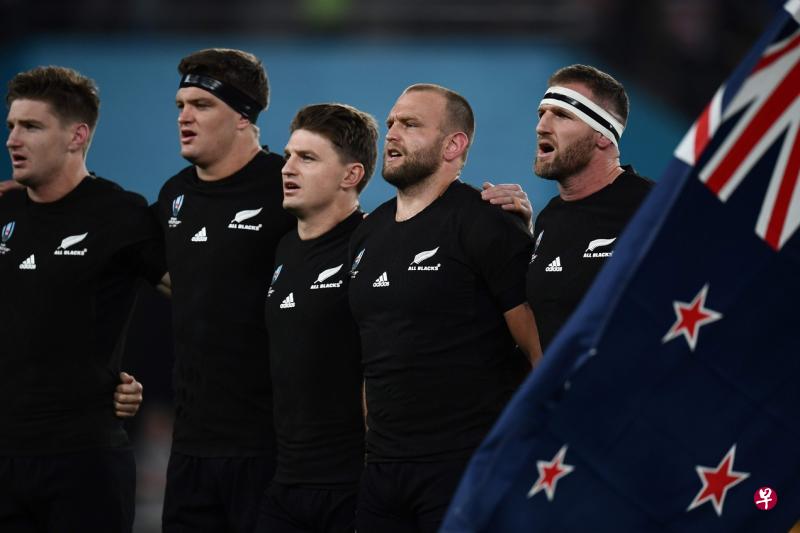 2019年11月1日,全黑队在日本举行的橄榄球世界杯铜牌争夺战中亮相。(法新社档案照片) 2019年11月1日,全黑队在日本举行的橄榄球世界杯铜牌争夺战中亮相。(法新社档案照片)