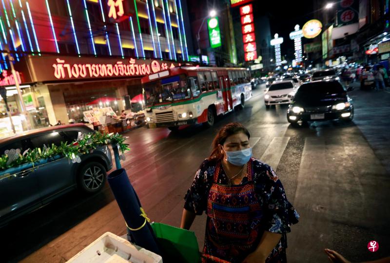 泰国累计冠病确诊病例总计达3000起，其中55起死亡，治愈2784起。（路透社） 
