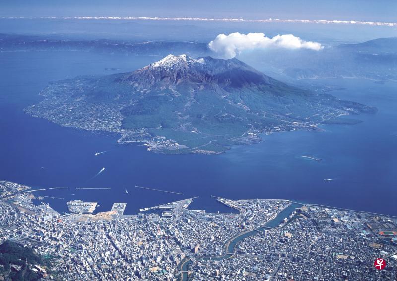 位于日本鹿儿岛县的樱岛火山9日发生喷发。(档案照) 位于日本鹿儿岛县的樱岛火山9日发生喷发。(档案照)